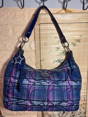 Coach Blue Hobo Shoulder Bag Navy Tartan Plaid 11.5”Lx8”Hx3”W